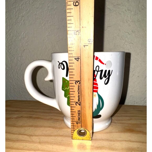 Ceramic Christmas Mug With Gnome & Merry Print - Picture 3 of 4